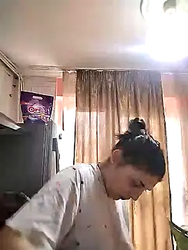 Rosanna Rennie online show from February 2025 08:44:01 AM