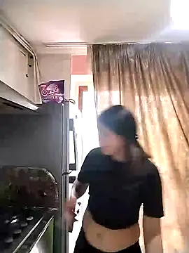 Rosanna Rennie online show from February 2025 10:56:02 AM