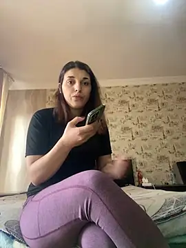 Rosanna Rennie online show from February 2025 08:14:01 AM