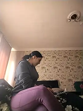 Rosanna Rennie online show from March 2025 10:06:02 AM