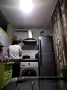 Rosanna Rennie online show from March 2025 04:13:01 PM