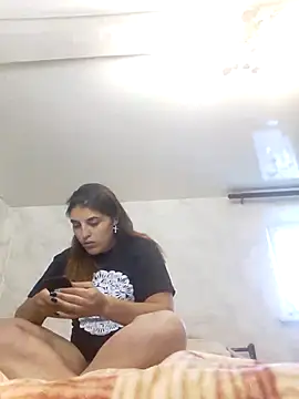 Rosanna Rennie online show from September 2025 12:42:02 PM