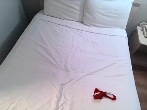 AQuickPhyx online show from March 2025 01:13:01 AM