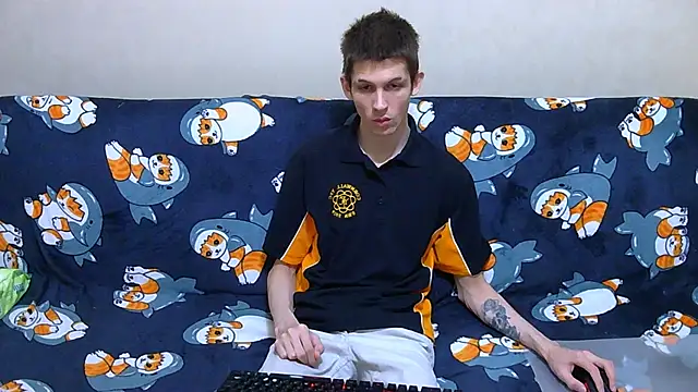 Snapshot of Lester_Broo chatting on June 2026 03:12:01 AM Lester Broo online show from June 2026 03:12:01 AM
