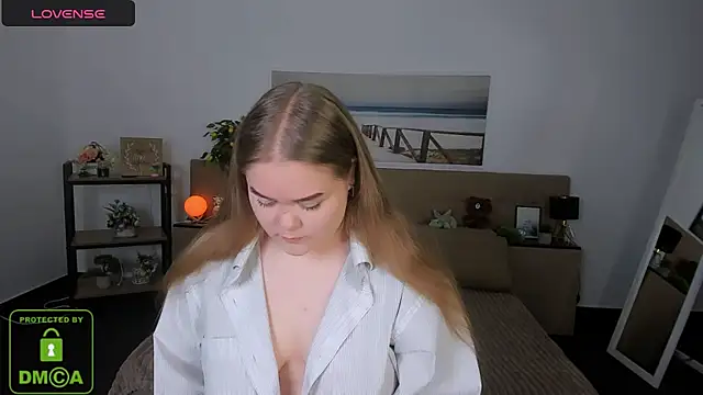 Erica  Alta online show from January 2025 08:43:02 PM