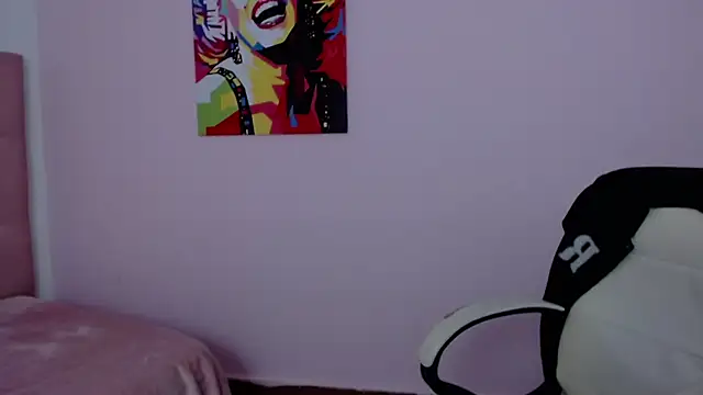 candyre online show from February 2025 01:44:01 PM