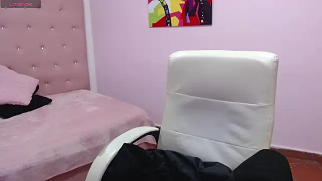 candyre online show from February 2025 03:30:01 PM