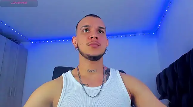austinoficial online show from February 2025 12:19:02 AM