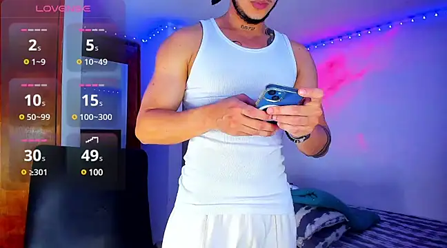 austinoficial online show from February 2025 01:47:02 AM