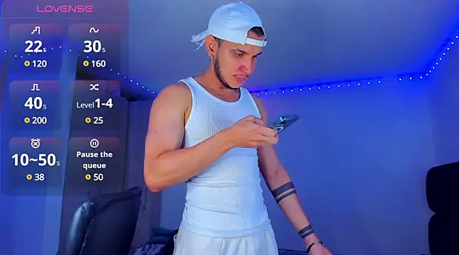 austinoficial online show from February 2025 04:54:01 AM