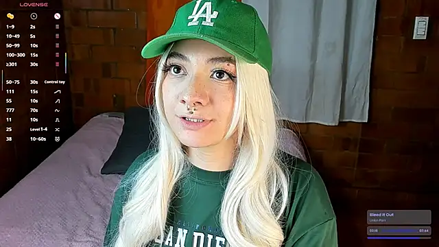 Annycolin  online show from January 2025 11:45:02 PM