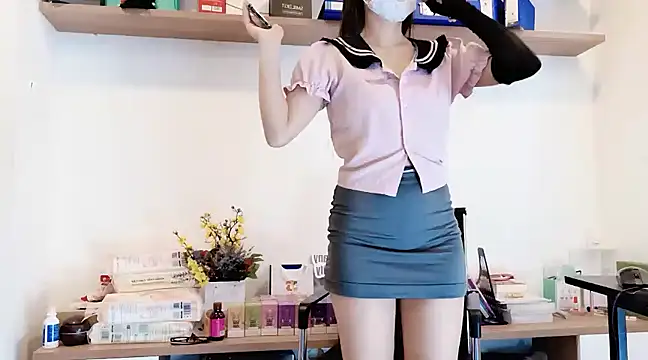 Lush-Office online show from January 2025 07:58:01 AM