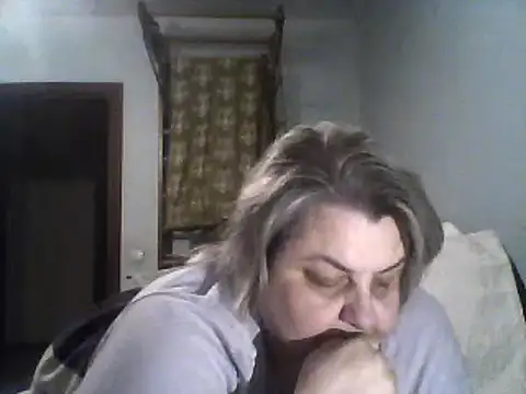 AngelSky4533 online show from March 2025 06:54:02 PM