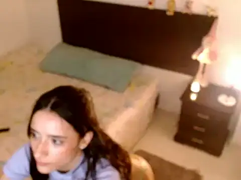 Snapshot of Aurrorasweet chatting on February 2025 04:35:02 AM Aurrorasweet online show from February 2025 04:35:02 AM