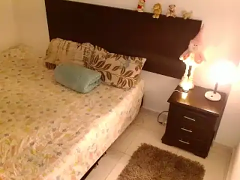 Snapshot of Aurrorasweet chatting on February 2025 12:38:02 AM Aurrorasweet online show from February 2025 12:38:02 AM