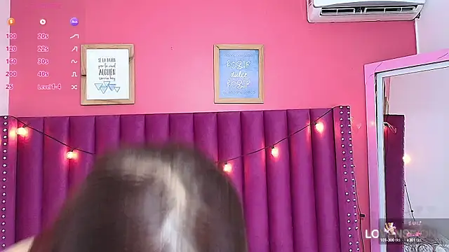 Snapshot of hot-littlechill chatting on January 2025 01:02:02 PM hot-littlechill online show from January 2025 01:02:02 PM