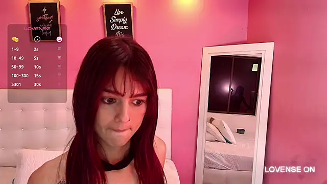 Snapshot of hot-littlechill chatting on January 2025 03:04:02 PM hot-littlechill online show from January 2025 03:04:02 PM