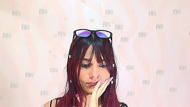 Snapshot of hot-littlechill chatting on February 2025 12:50:01 PM hot-littlechill online show from February 2025 12:50:01 PM