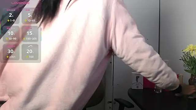 esmeralda-bk online show from September 2025 07:30:02 PM