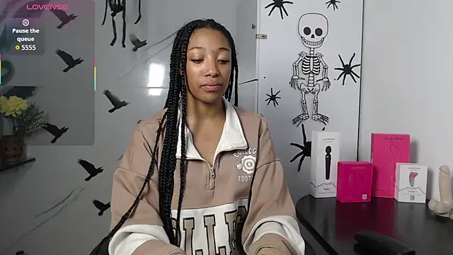 esmeralda-bk online show from October 2025 07:47:02 PM