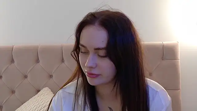 Snapshot of Lilliana_Moon chatting on January 2025 10:05:02 AM Lilliana Moon online show from January 2025 10:05:02 AM