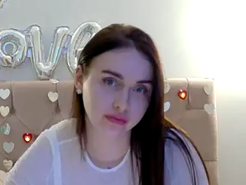Snapshot of Lilliana_Moon chatting on February 2025 04:09:02 PM Lilliana Moon online show from February 2025 04:09:02 PM