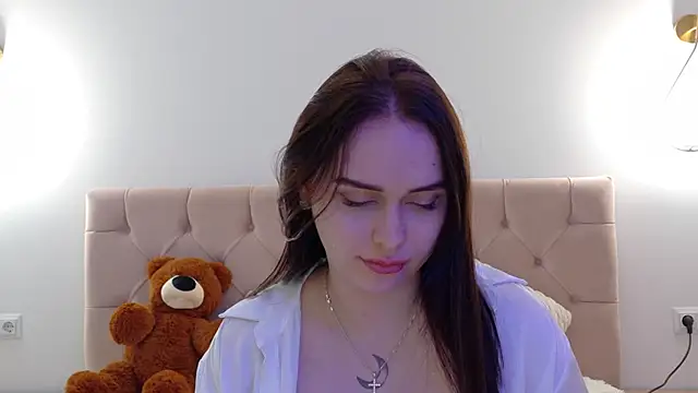 Snapshot of Lilliana_Moon chatting on March 2025 01:34:02 PM Lilliana Moon online show from March 2025 01:34:02 PM