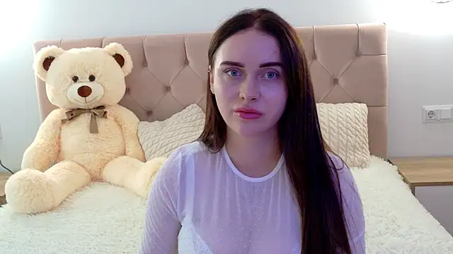 Snapshot of Lilliana_Moon chatting on September 2025 06:35:01 AM Lilliana Moon online show from September 2025 06:35:01 AM