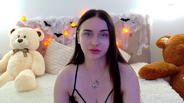 Lilliana Moon online show from October 2025 07:07:02 AM