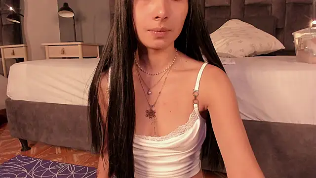 SabrinaSpell  online show from October 2025 12:22:02 PM