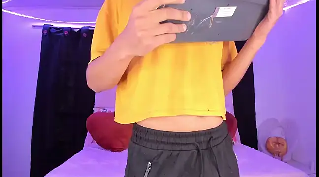 Ethan Boyy online show from January 2025 10:30:02 PM