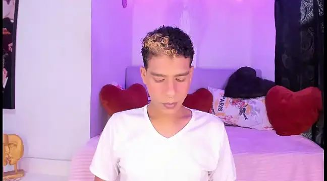 Ethan Boyy online show from February 2025 04:02:01 PM