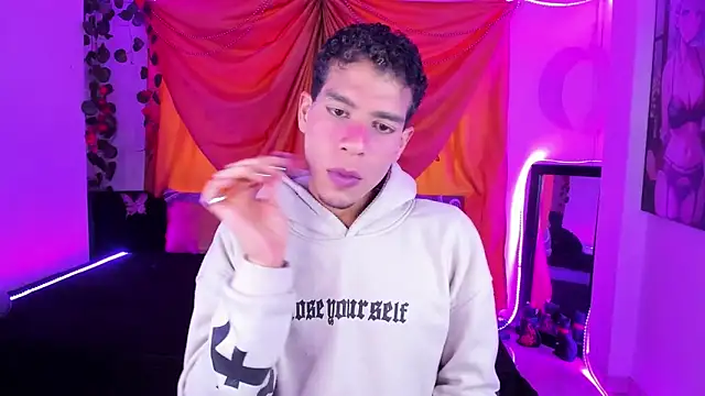 Ethan Boyy online show from October 2025 09:04:02 PM