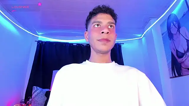 Ethan Boyy online show from March 2026 10:13:01 PM