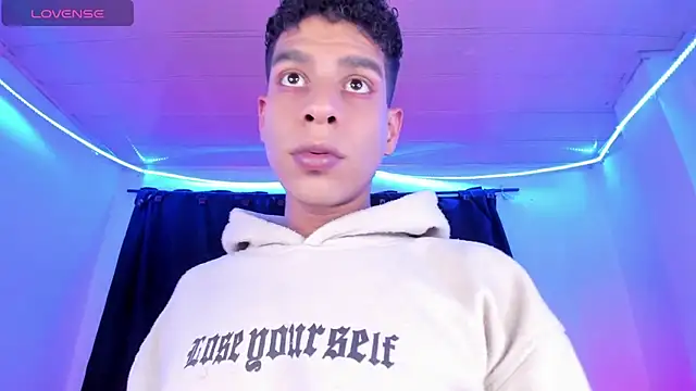 Ethan Boyy online show from March 2026 05:35:01 PM