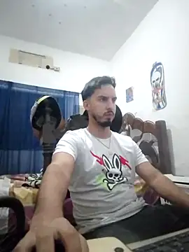 alejo5288 online show from October 2025 01:11:01 AM