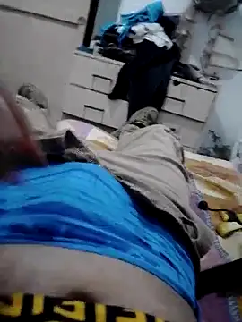 alejo5288 online show from October 2025 05:32:02 PM