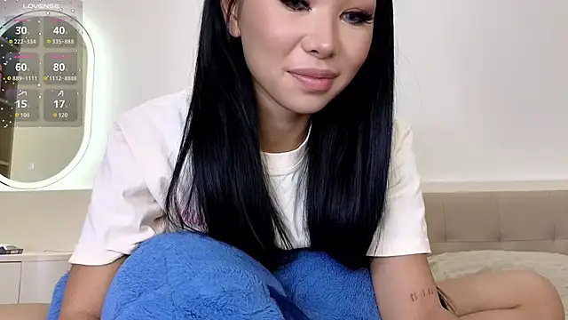 asianqueeny online show from May 2026 07:55:02 PM
