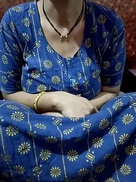 namitahot online show from November 2025 04:21:02 PM