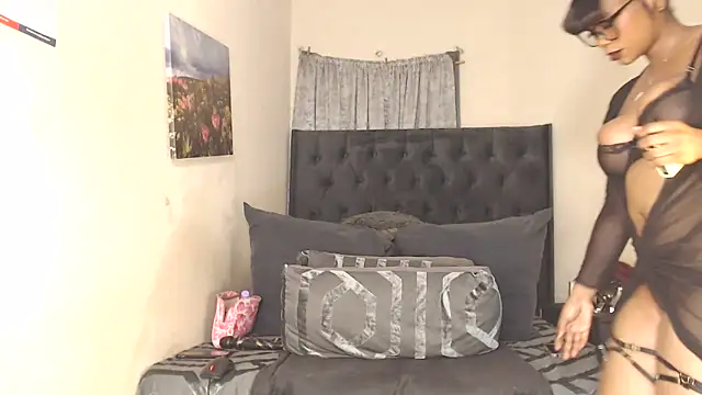 BarbieLadie online show from February 2026 02:06:02 AM