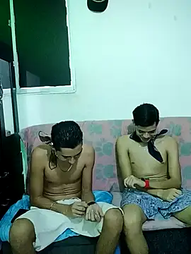 Latinos 2001 online show from January 2025 09:14:02 PM