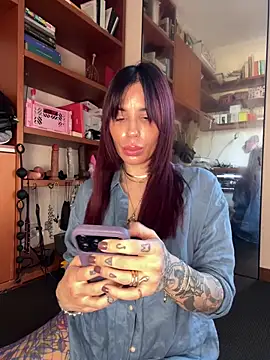 Dancing wmyselF  online show from November 2025 08:59:01 AM