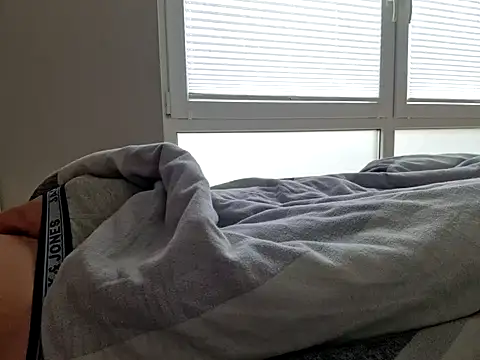 Feuer boy online show from January 2025 12:48:01 PM