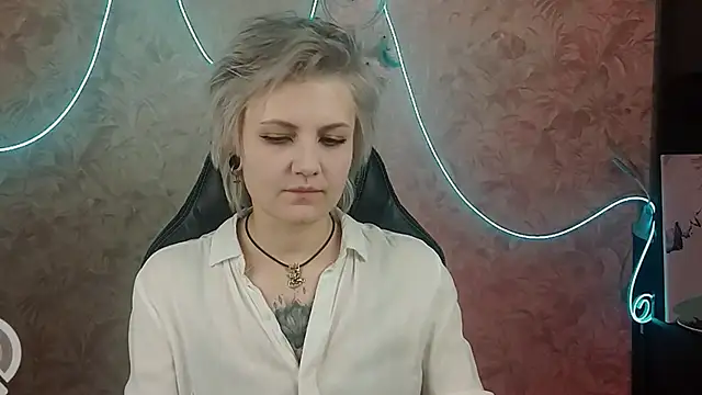 EvaBrownie online show from January 2025 02:46:02 PM