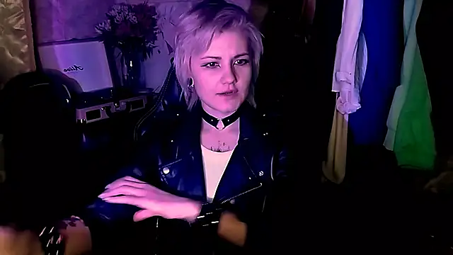 EvaBrownie online show from February 2025 02:02:01 PM