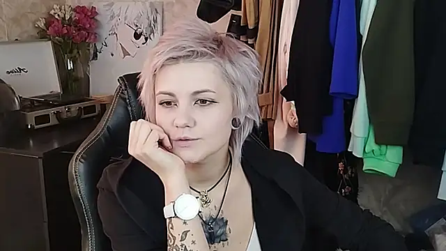 EvaBrownie online show from February 2025 10:34:01 AM