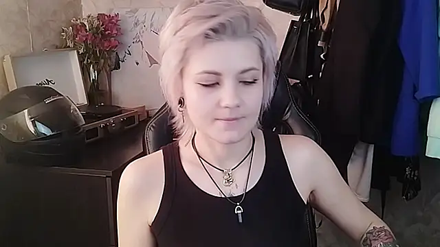 EvaBrownie online show from February 2025 08:49:02 AM