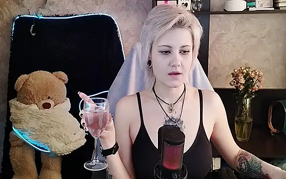 EvaBrownie online show from March 2025 08:10:02 AM