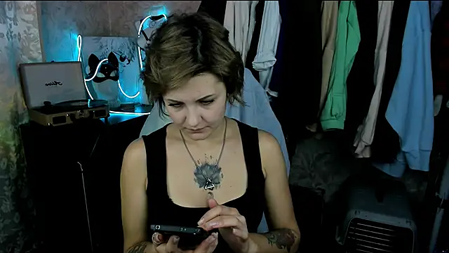 EvaBrownie online show from September 2025 05:26:03 PM