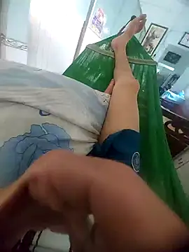 KisSsu online show from December 2025 03:00:01 AM